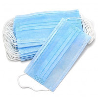 Маска 3-х слойная на резинках голубая